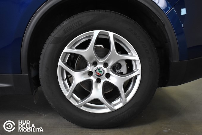 ALFA ROMEO Stelvio 2.2 Turbodiesel 190 CV AT8 RWD Business